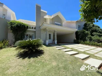 Sobrado com 3 Quartos à venda, 239m² no Yolanda, Foz do Iguaçu
