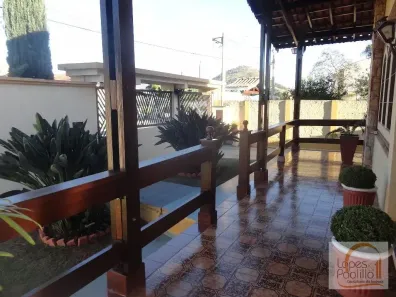Casa com 3 Quartos à venda, 180m² no Recreio Maristela, Atibaia