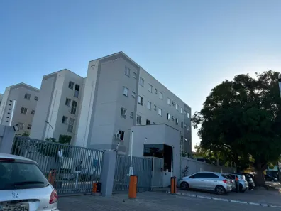 Apartamento com 2 Quartos para venda ou aluguel, 46m² no Jangurussu, Fortaleza
