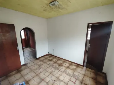 Casa com 4 Quartos à venda, 170m² no Vila Rica, Sabará