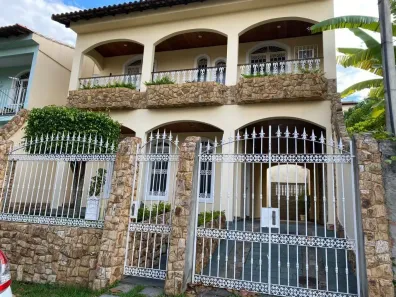 Sobrado com 4 Quartos à venda, 300m² no Vila Valqueire, Rio de Janeiro