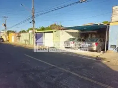Casa com 5 Quartos à venda, 840m² no Matinha, Teresina