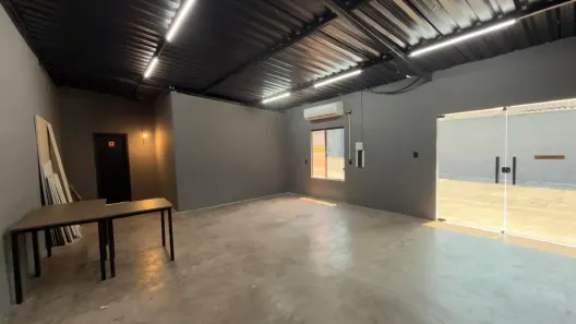Ponto Comercial para alugar, 50m² no Planalto, Manaus