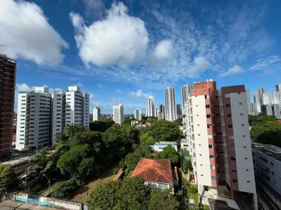 Apartamento com 3 Quartos para alugar, 72m² no Casa Amarela, Recife