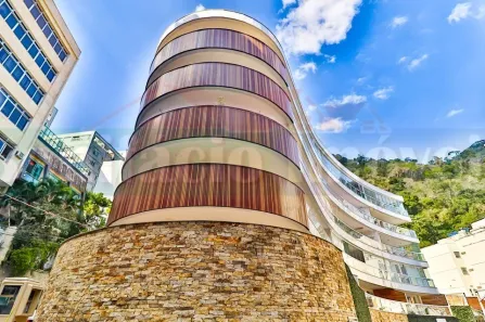 Apartamento com 3 Quartos à venda, 116m² no Lagoa, Rio de Janeiro