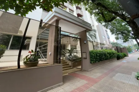 Apartamento com 3 Quartos para alugar, 129m² no Centro, Londrina