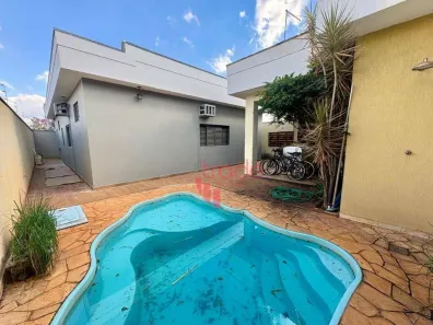 Casa com 3 Quartos para alugar, 247m² no Ribeirânia, Ribeirão Preto