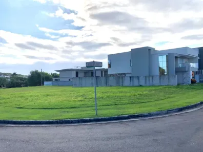 Lote/Terreno à venda, 817m² no Interlagos, Vila Velha