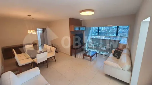 Apartamento com 2 Quartos para alugar, 78m² no Centro, Uberlândia