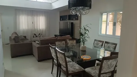 Casa de Condomínio com 4 Quartos para alugar, 200m² no Jardim San Marino, São José dos Campos