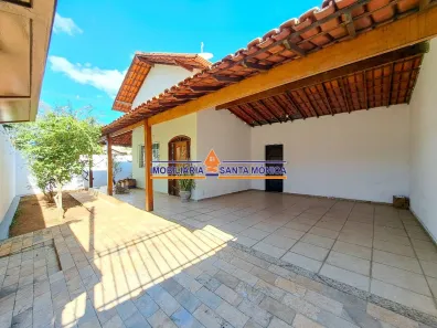 Casa com 5 Quartos à venda, 223m² no Santa Amélia, Belo Horizonte