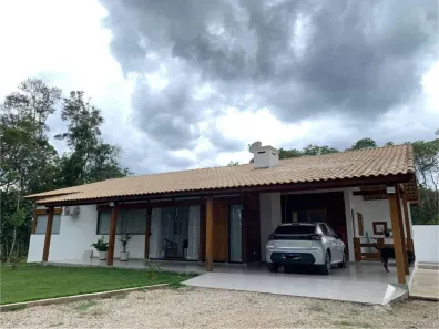 Fazenda/Sítio com 2 Quartos à venda, 253m² no Vila Darcy Penteado (Mailasqui), São Roque