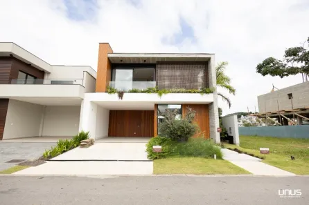 Casa de Condomínio com 3 Quartos à venda, 284m² no Pedra Branca, Palhoça