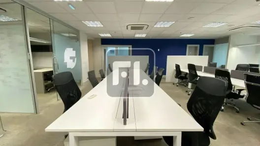 Sala Comercial para alugar, 244m² no Cerqueira César, São Paulo