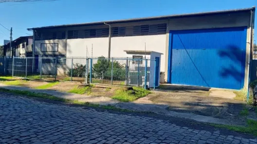 Galpão/Depósito/Armazém para alugar, 550m² no Nossa Senhora de Fátima, Caxias do Sul