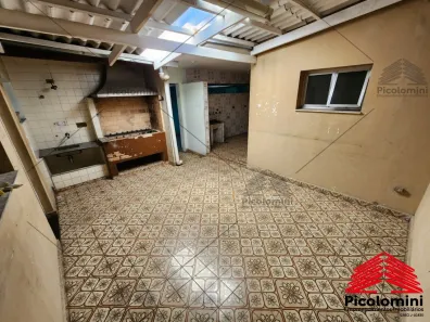 Casa com 3 Quartos para alugar, 283m² no Vila Bertioga, São Paulo