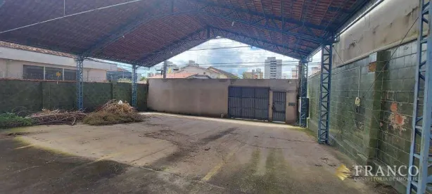 Imóvel Comercial com 10 Quartos à venda, 813m² no Centro, Taubaté