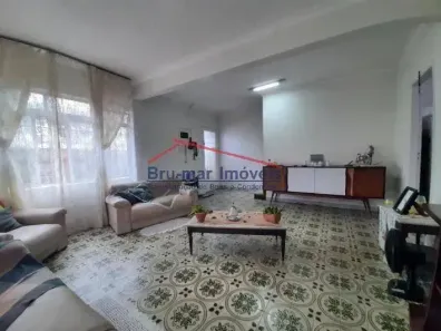 Sobrado com 3 Quartos à venda, 127m² no Marapé, Santos