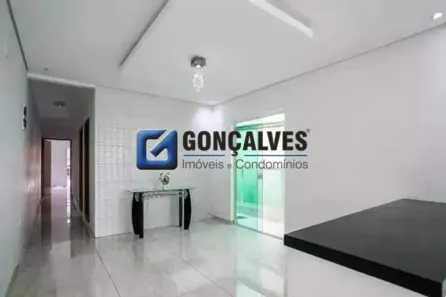 Sobrado com 2 Quartos para alugar, 90m² no Campestre, Santo André