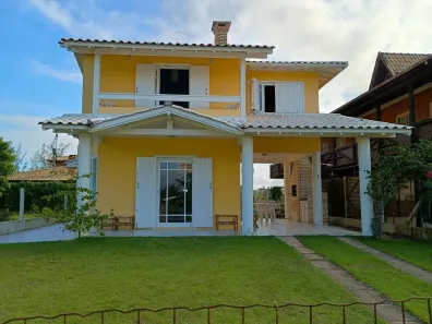 Casa com 3 Quartos à venda, 139m² no Loteamento Praia de Ibiraquera, Imbituba
