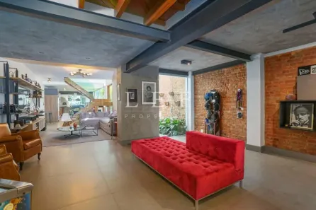 Casa com 3 Quartos à venda, 380m² no Vila Mariana, São Paulo