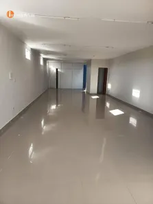 Sala Comercial para alugar, 90m² no Centro, Atibaia