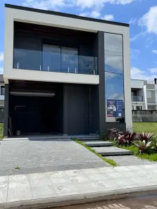 Casa de Condomínio com 3 Quartos à venda, 196m² no Beira Rio, Biguaçu