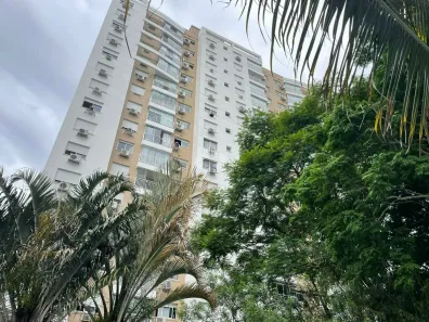 Apartamento com 3 Quartos à venda, 84m² no Passo da Areia, Porto Alegre