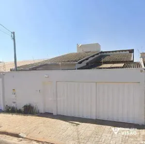 Casa com 3 Quartos à venda, 180m² no Jardim Nenê Gomes, Uberaba