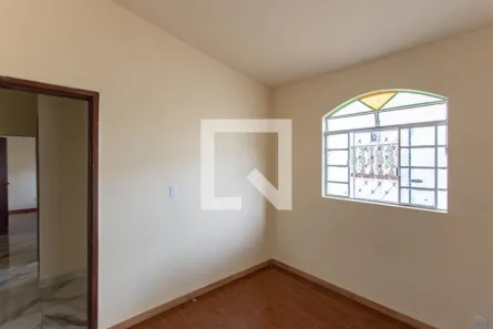 Casa com 3 Quartos à venda, 100m² no Rio Branco, Belo Horizonte