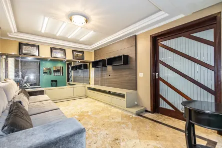 Sobrado com 3 Quartos à venda, 211m² no Jardim Botânico, Curitiba