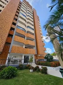 Apartamento com 3 Quartos à venda, 146m² no Guararapes, Fortaleza