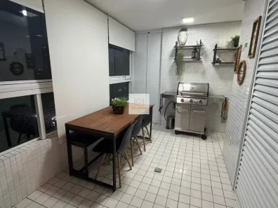 Apartamento com 2 Quartos para alugar, 75m² no Vila Mathias, Santos
