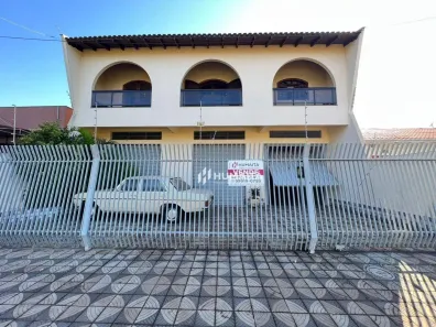 Sobrado com 3 Quartos à venda, 590m² no Operária, Londrina