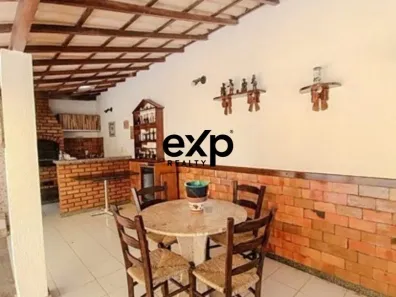 Casa com 3 Quartos para alugar, 143m² no Stella Maris, Salvador