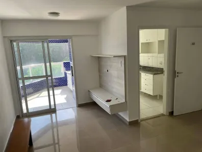 Apartamento com 2 Quartos para alugar, 76m² no Itararé, São Vicente