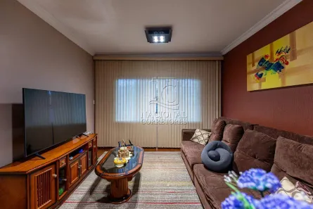 Sobrado com 4 Quartos para alugar, 311m² no Parque Novo Oratório, Santo André