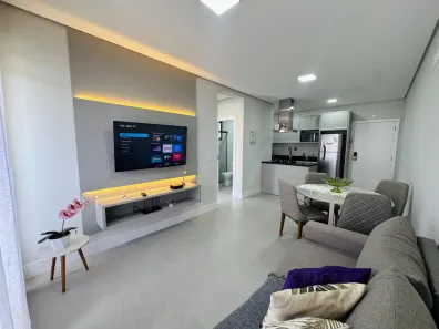 Apartamento com 2 Quartos para alugar, 68m² no , Governador Celso Ramos