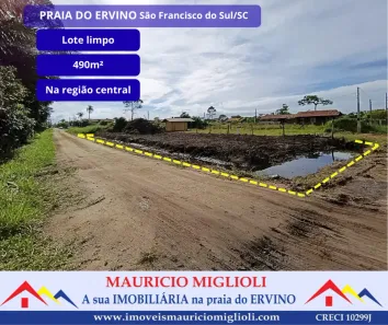 Lote/Terreno à venda, 490m² no Praia do Ervino, São Francisco do Sul