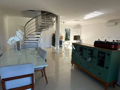 Casa de Condomínio com 4 Quartos à venda, 500m² no Piratininga, Niterói