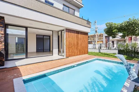 Sobrado com 3 Quartos à venda, 165m² no Areias, Tijucas