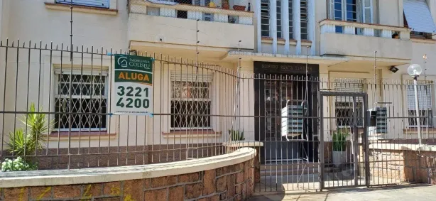 Apartamento com 3 Quartos para alugar, 80m² no Santana, Porto Alegre