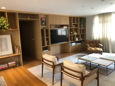 Apartamento com 3 Quartos à venda, 205m² no Cerqueira César, São Paulo
