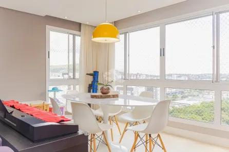 Apartamento com 2 Quartos à venda, 84m² no Jardim do Salso, Porto Alegre
