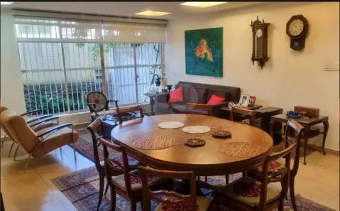 Casa com 3 Quartos à venda, 200m² no Pinheiros, São Paulo