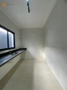 Casa de Condomínio com 2 Quartos à venda, 56m² no Aviação, Praia Grande