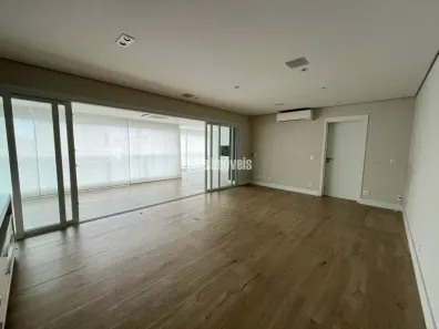 Apartamento com 3 Quartos para alugar, 190m² no Santo Amaro, São Paulo