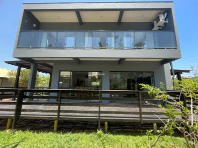 Casa de Condomínio com 5 Quartos à venda, 225m² no Campeche, Florianópolis