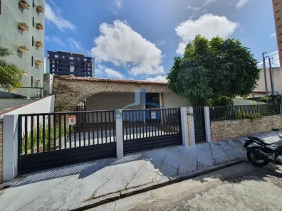 Casa com 5 Quartos à venda, 329m² no Treze de Julho, Aracaju