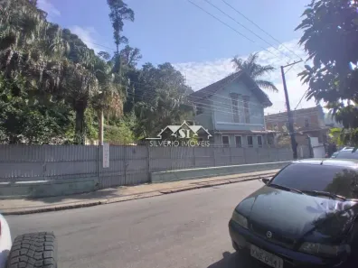 Casa com 10 Quartos para venda ou aluguel, 350m² no Centro, Petrópolis